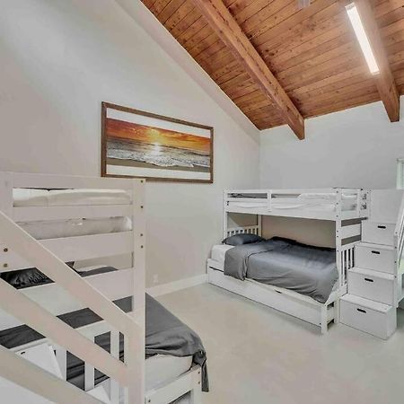 Rare Hidden Getaway Heated Pool 1.5 acres! Sleeps 16 Villa Fort Lauderdale Buitenkant foto